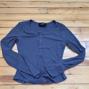 🎉4/30$🎉 Cider Charcoal Long Sleeve Henley Top